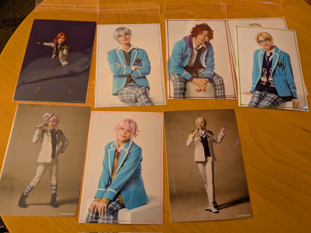 jun_pan_t's tweet photo. 【交換】あんさんぶるスターズ! THE STAGE Requiem from Knights あんステ 返礼祭 レクイエム
(譲)ランブロ：泉・レオ・真緒・真・桃李・英智
アクスタ：真緒・泉
購入特典：凛月・真緒
(求)凛月　定価（アクスタ泉除く）
異種交換、1：2〜交換検討
7/12会場付近にてお手渡し
よろしくお願いします https://t.co/moUHnANsiq
