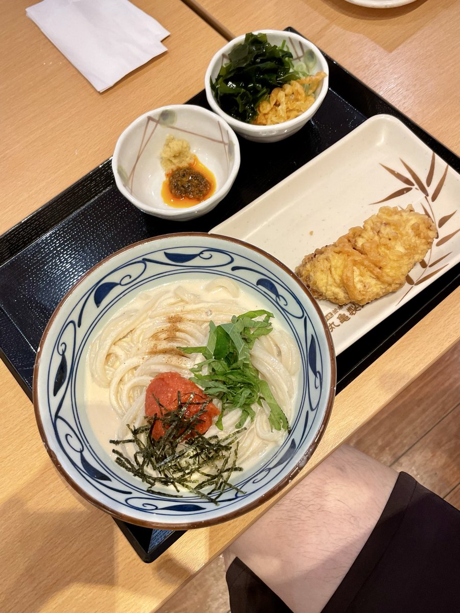 shivkawan's tweet photo. #丸亀製麺@ワカバウォーク

冷やし明太クリームうどん🧊☺︎
＠大
＠かしわ天🐓 https://t.co/m2RKGaWmc5
