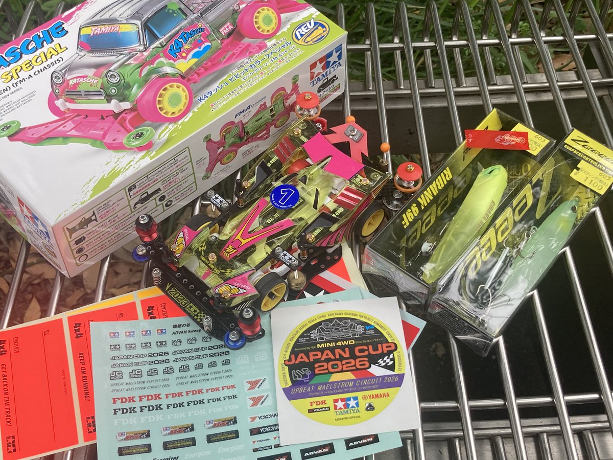 kon_bayashi's tweet photo. 本日の参加賞と物販。
#ミニ四駆
#m4wd
#ジャパンカップ2026
#東京大会1
#キャスティング
#品川シーサイド 店 https://t.co/OFGkga2r7J