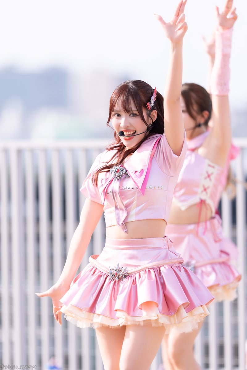 photo_nyonyo's tweet photo. 2026/7/11
横浜ワールドポーターズ屋上
@​onefive 「SAKURAIZATION」 リリイベ
KANO(@15_kano828)
#onefive
#onefive_KANO https://t.co/mNoxzO0tI5