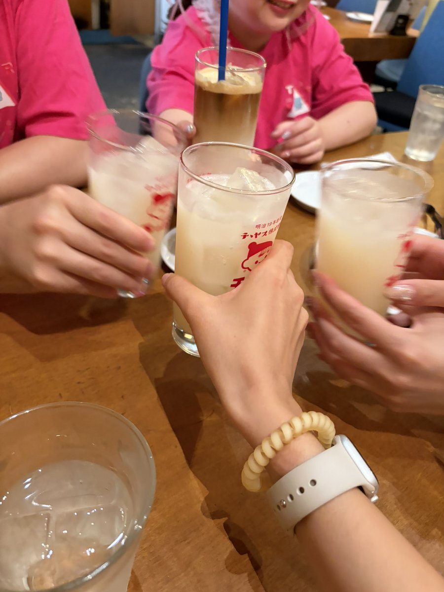 smilemaker_812's tweet photo. 約5年ぶりのSILENT SIREN最 ＆ 高でした〜( ߹꒳߹ )👍🏻✨✨✨
stella☆はやられたよね、、、🥹
みなこちゃんに髪の毛可愛くしてもらってバッチバチに決めた状態で最前で拝めてよかったあ〜🥹🫶🏻

@staffsaisai https://t.co/krNYshIevb