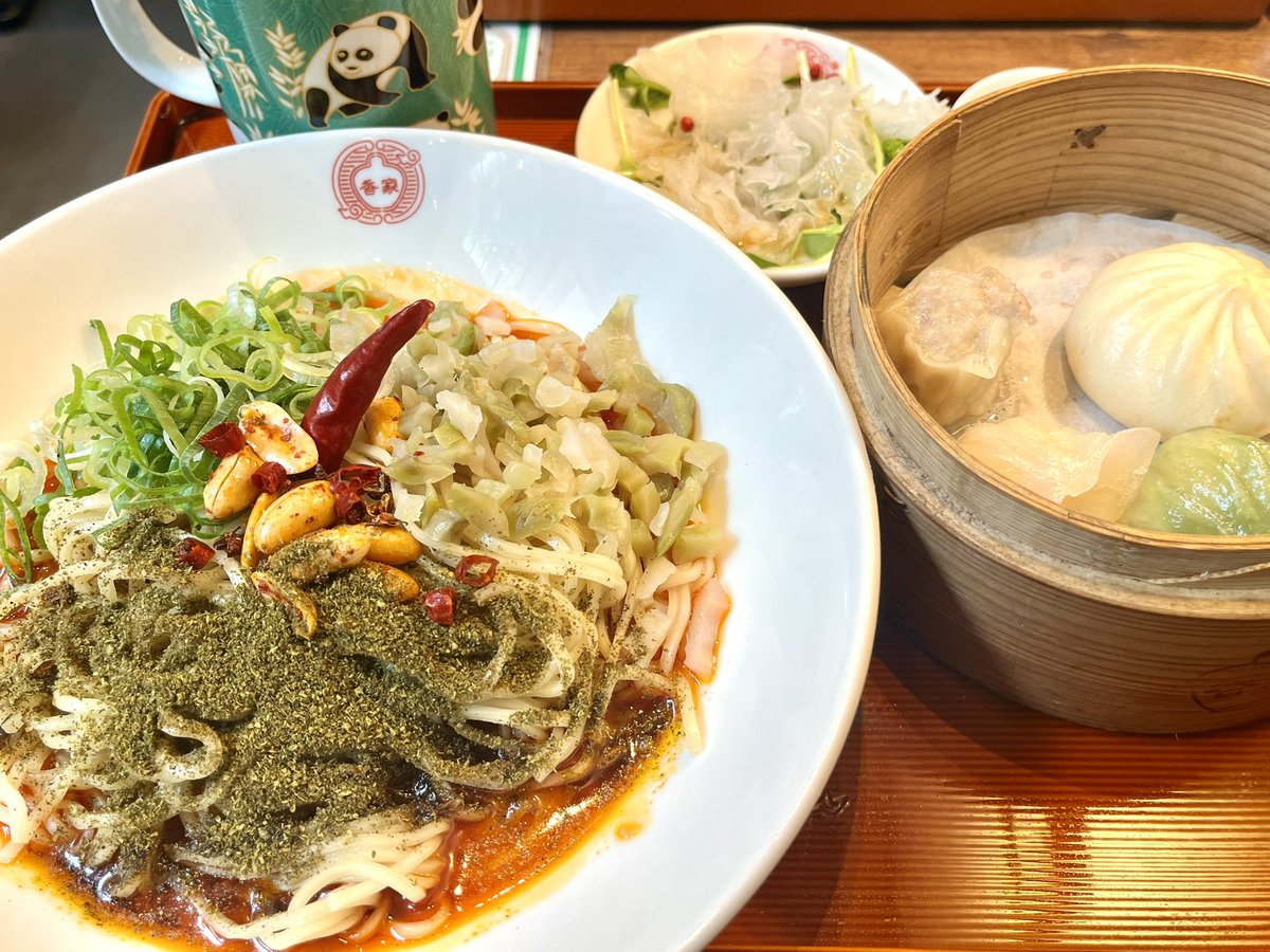 Johnnytheseagu2's tweet photo. 中華が好きな今日この頃🍜
香り高い青山椒の爽やかな麻辣に刻んだザーサイの歯応えと酸味がほどよいアクセント。うまい！😋 https://t.co/c4MNi8dzpA