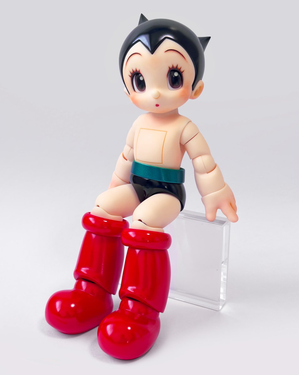 plamogay's tweet photo. 可動するアトム
ポーズをつけた写真です。 https://t.co/wxDxAl2Rfr