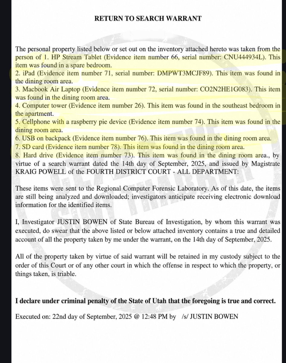 breakthechamber's tweet photo. @CrystalSmallen here is the list of items collected from Robinson/Twiggs apt. and the warrant for searching the electronic devices.

@CommonSensinIt @mysticgypsy311 @VigilantVenison @troofevades @shytownhitman @AcmePhoto @CharlotteLee_88 

Check the comments for more court related posts 👇
