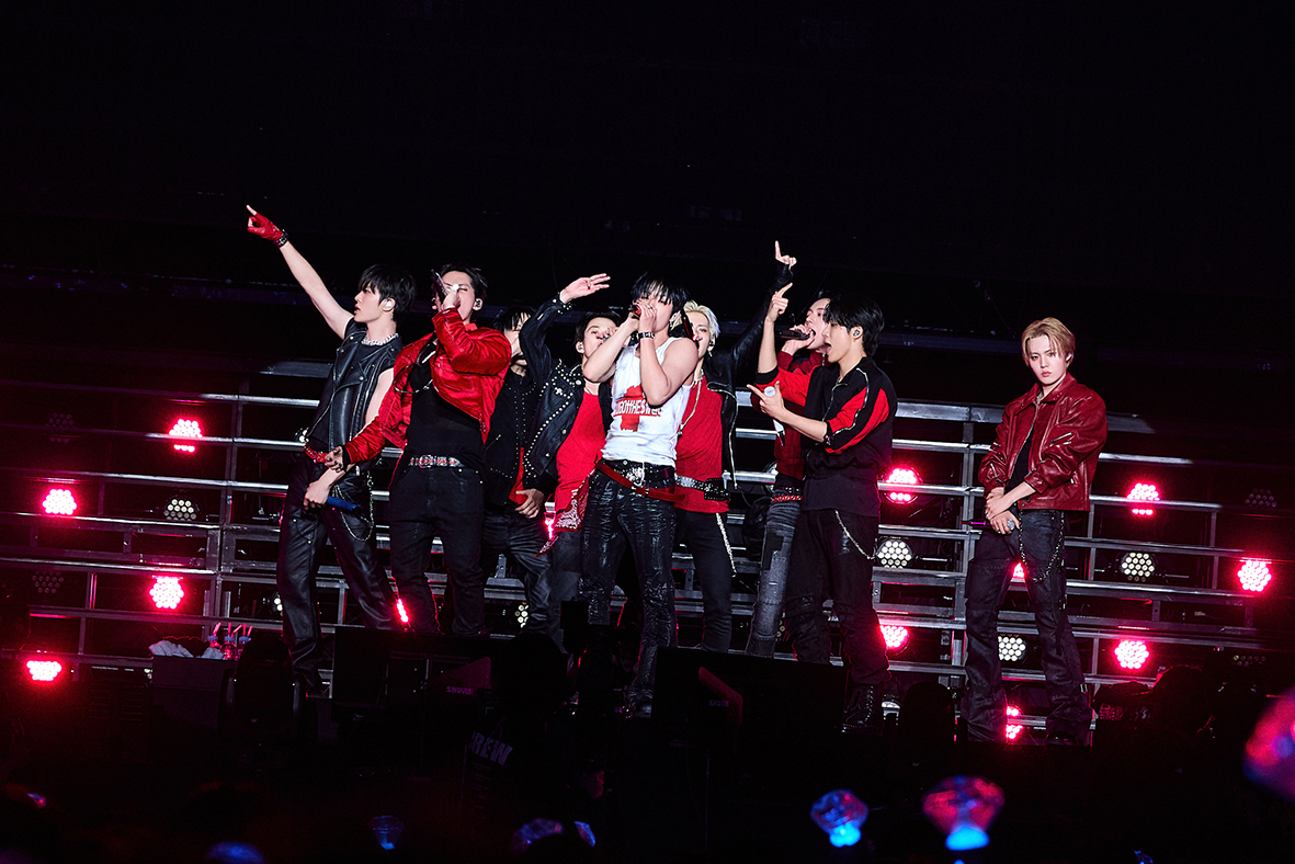 wwschannel's tweet photo. TREASURE、大阪城ホールで2万2000人を魅了!新曲「IF I」を日本初披露
▼記事の詳細はこちら
https://t.co/rZFzFWcnUD
#TREASURE #トレジャー #NEW_WAV #IFI #CHOIHYUNSUK #JIHOON #YOSHI #JUNKYU #YOONJAEHYUK #ASAHI #DOYOUNG #HARUTO #PARKJEONGWOO #SOJUNGHWAN
@yg_treasure_jp @ygtreasuremaker @treasuremembers