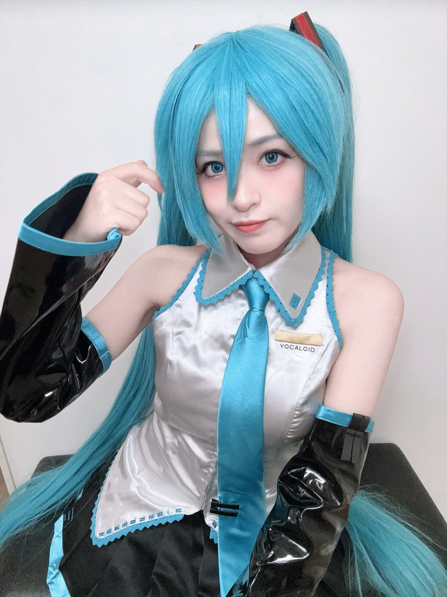 Suika0804's tweet photo. 久しぶりのコスプレで、日本でのスタジオ撮影も初体験でした！✨ https://t.co/kMqTHcrPFC