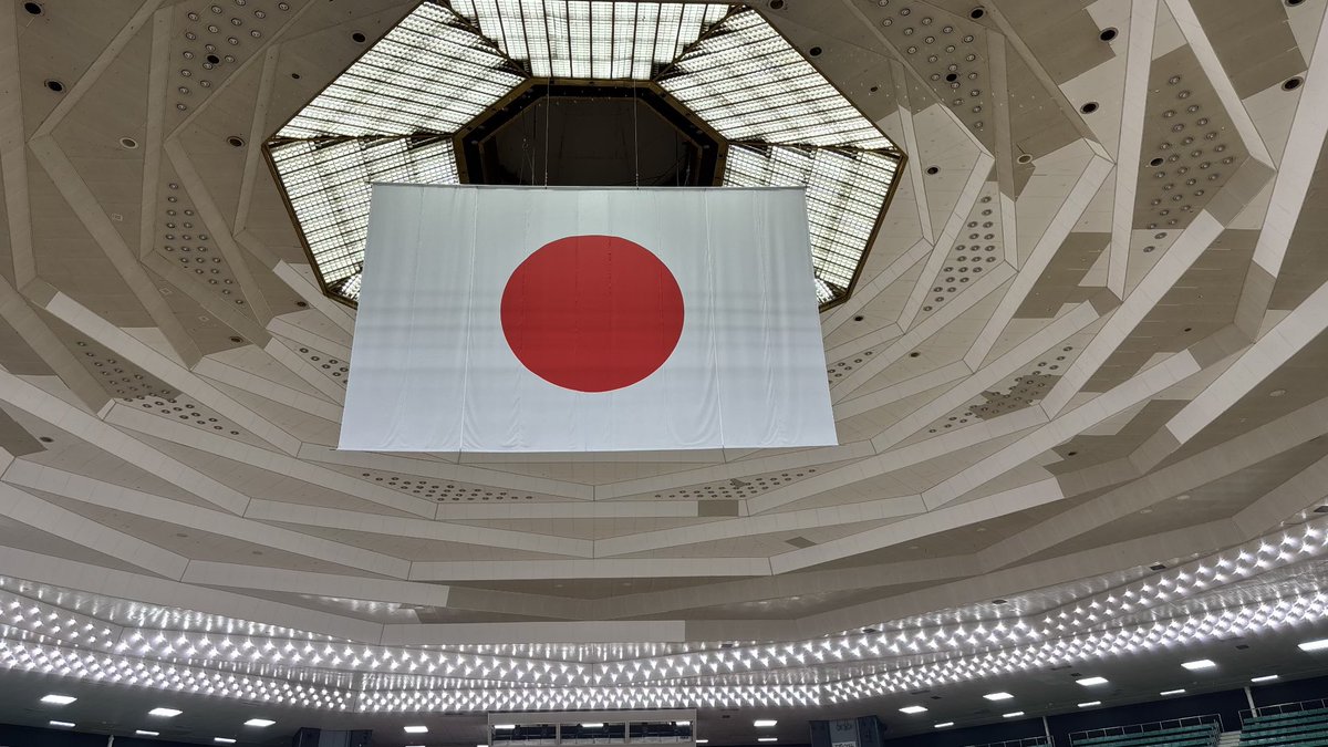 xylocopa64's tweet photo. 全日本都道府県対抗女子剣道大会の観戦に来ました。本学学生が和歌山県代表で出場するのでその応援も兼ねてです。

#全日本都道府県対抗女子剣道大���
#剣道
#関西福祉大学 https://t.co/7MWpdRZYX6