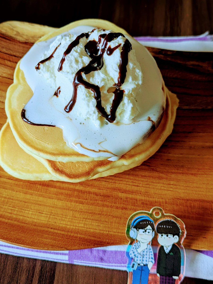 nyajime424's tweet photo. ホイップが溶けてしまった🥞だよ https://t.co/BCAUrN4Pkz