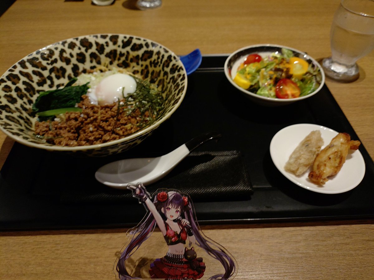 kazuhiroMaya's tweet photo. オイチイランチトオイチイライチ🥺🌹 https://t.co/n8Vsyb17VZ