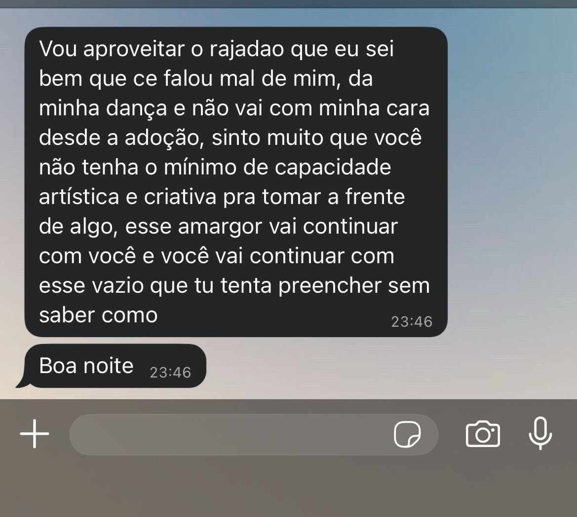 NandaSntn_'s tweet photo. Detalhe: ela não é do if, falou mal de mim quando era minha amg, a criatividade dela fez nosso mascote ficar em 4º e a dança livre em 2º. Mas é claro q eu sou a amarga e a sem criatividade https://t.co/1b9q5LqLiU