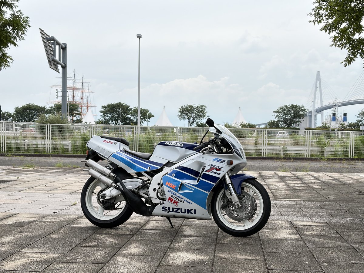 KMN58019976's tweet photo. 古いガソリン入れ替えがてらシーズン最初の慣らしツーから帰宅。
暑くてしんど💦 https://t.co/8wKPQcFzPL