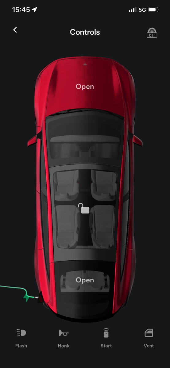 CongqiF's tweet photo. I bought a new Tesla car. https://t.co/oQUEOzknop