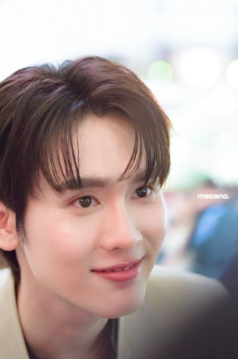 kncmegg's tweet photo. แป๋ว = ยัยเด็กคนนี้นี่เอ๊งง 🥹🥹🫶🏻

ยัยแป๋วนี่อุ๋งใส่มือถือใครน่ารักมากกกกกกก 🥺🥺 มองผ่านเลนส์ยังโดนแอทแทคเลยงับ ฮือออ

BOOK WITH MENARINITH 
#BookxMenarini 
#TimelessBeautybyMenarini   

ﾟ* :･ #kasibook . +ﾟ*  
. +ﾟ* @kasibook ｡  .:｡*ﾟ https://t.co/oM6pXJ9XrC