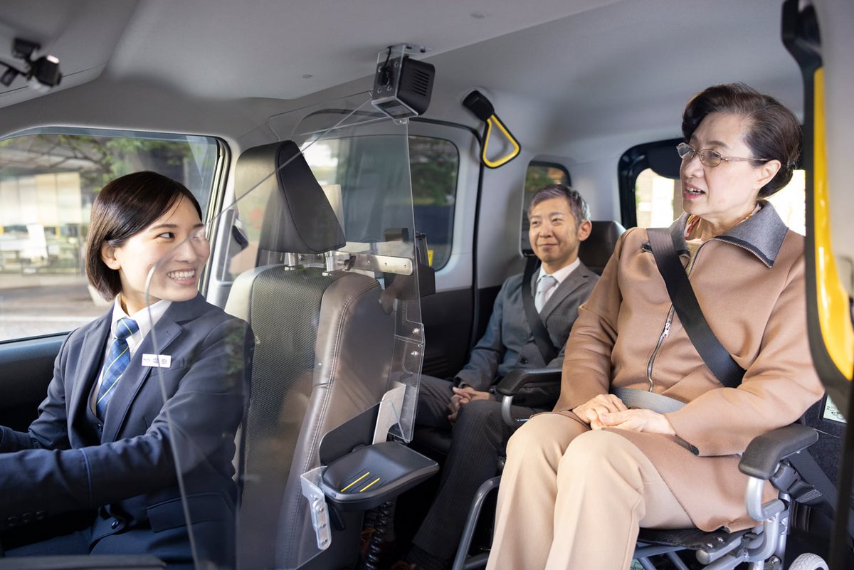 fulcul_com's tweet photo. 高齢者も安心！ユニバーサル車両で巡る
皇居・浅草・東京スカイツリー観光コース。
快適な旅をお手伝いします♪ 詳細はこちら👉

https://t.co/H8T7RZZoFu

#東京観光　#観光タクシー　#東京観光タクシー https://t.co/L0sCx7UAC9
