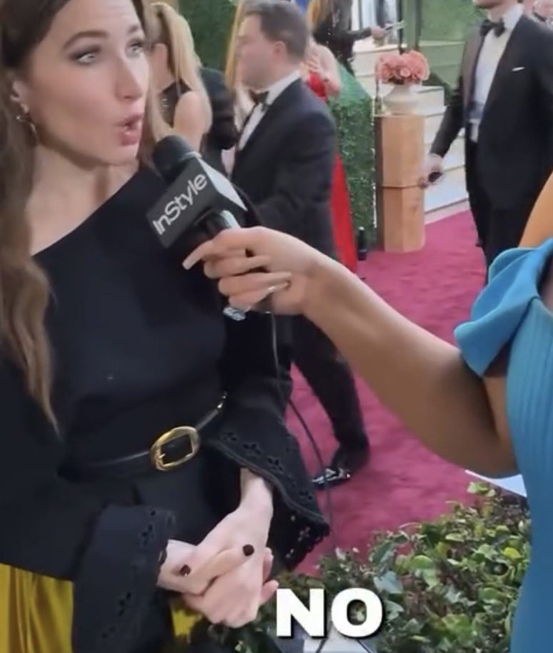 Kathryn Hahn Online | Fansite tweet media