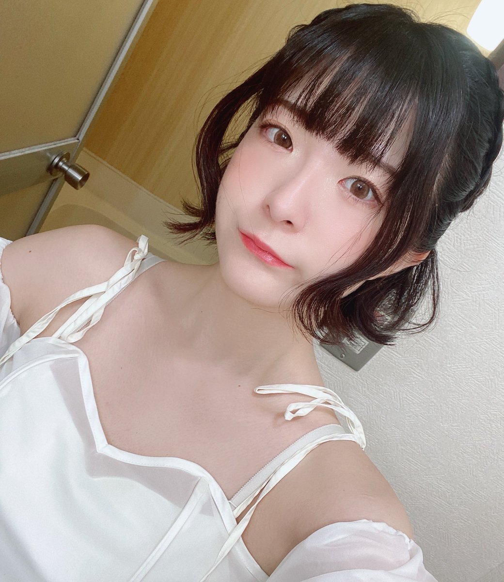 FIREBIRD_147's tweet photo. 本日の🔥#FIREBIRD🐣は…！

🩷常勤DAY 🩷
≪早番≫
大川佳弥乃p @25Okw 
當眞脩平p、しーで
≪遅番≫
長谷川栞p @goruhamu30 、米田

営業時間は18-朝5時まで⭐️
ご来店お待ちしております🔥

アクセス👣
https://t.co/zw2tePREAk https://t.co/T6darqAlhL