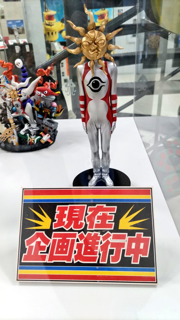 sachi_sssk's tweet photo. タローマン高知大万博
南国パビリオン
スタチューなどは現在頑張っていますとしかまだ発表出来ないらしいです(頑張れ！！)

ペーパークラフトは���布終了したそうです(追加希望～！！) https://t.co/fJWsaJ2x8C
