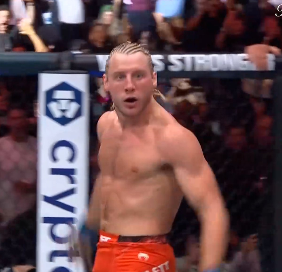 HomelanderMMA's tweet photo. PADDY PIMBLETT SUBS BSD IN UNDER 60 SECONDS https://t.co/A5QL1wIUXK