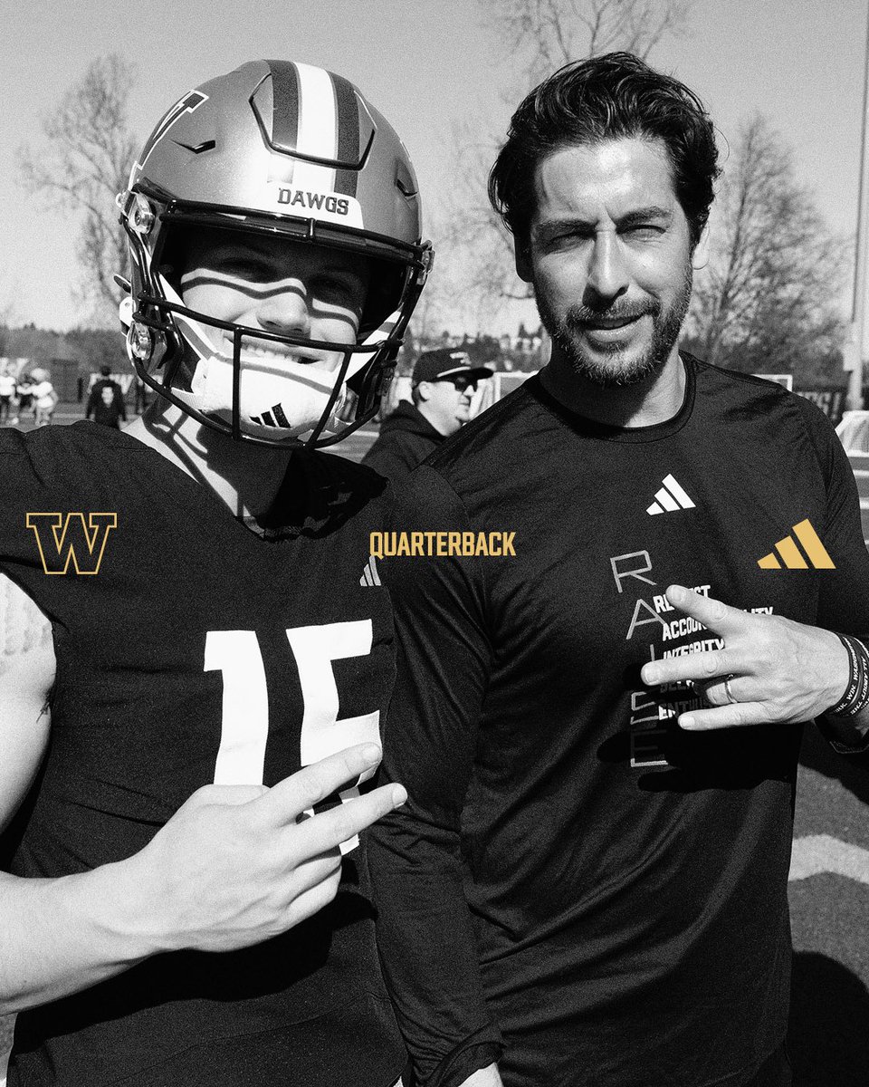 UW_Football's tweet photo. 🐺Meet the Pack: Freshman QB Derek Zammit @derek_zammit from Lincoln Park, NJ. UA All-American and ESPN’s No.15 pocket passer prospect. Pre Major (Arts &amp; Sciences)☔️ https://t.co/QaXHzGmBTp