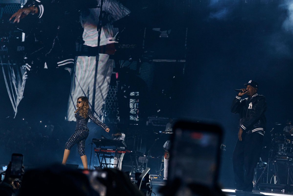 zhiogui's tweet photo. @beyonceaccess https://t.co/wGVhTMepgy