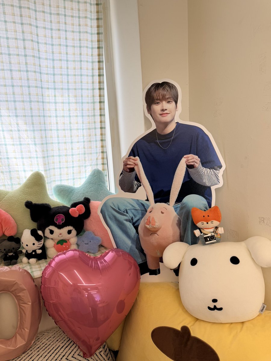 snsn_930's tweet photo. 🦊💛

#인성이와_사르르녹는여름
#한입에_인성한스푼

#인성 #INSEONG #SF9 https://t.co/tbXEOjZ6K1