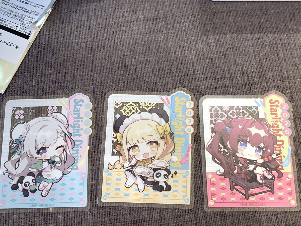 ステッカーは 志希にゃん ことねちゃん はーちゃん でした♪ #デレステ