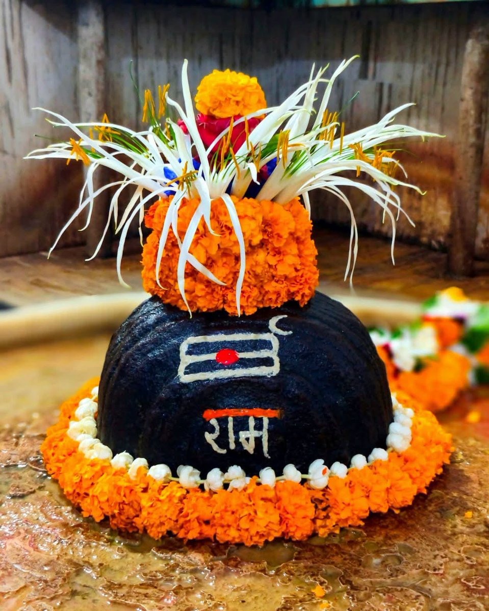 ShriAyodhya_'s tweet photo. श्री क्षीरेश्वर नाथ महादेव, अयोध्याधाम के आज दिनाँक 12-07-2026 के अद्भुत एवं अलौकिक दर्शन! https://t.co/A2C6EILXK6