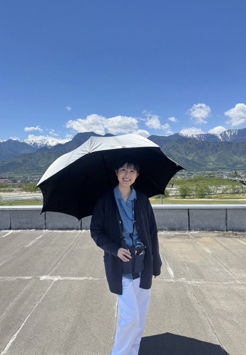 r_fukumoto_toho's tweet photo. ／
💐みなさま！
＼
本日7月12日(日)22時〜
NHKBS プレミアムドラマ「#勿忘草の咲く町で 〜安曇野診療記〜」第3話放送です！
ぜひご覧ください！

🔗 https://t.co/YezjYl7xMM

byマネージャー https://t.co/dZYUv1biBc