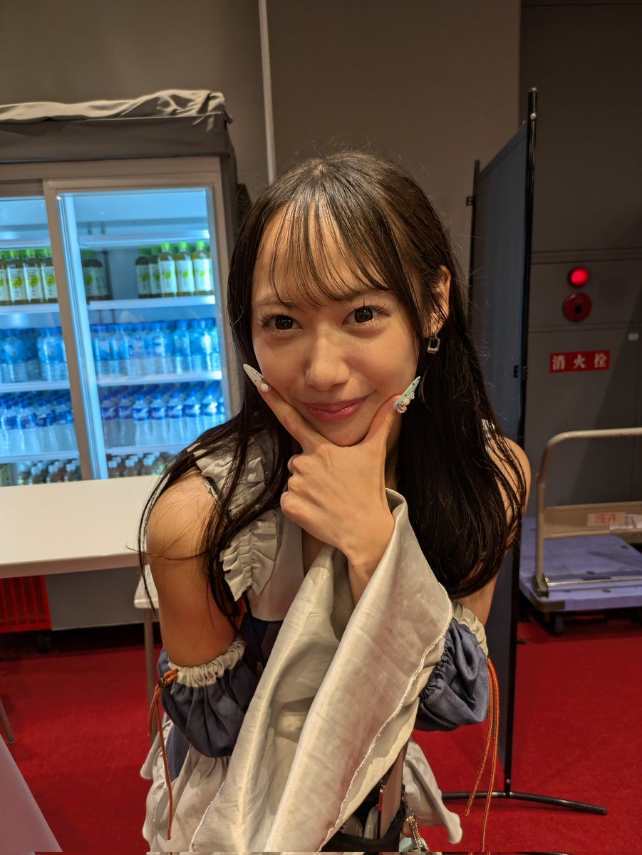 anthem0430's tweet photo. 知り合いおった https://t.co/ZgJ0I1vMIr