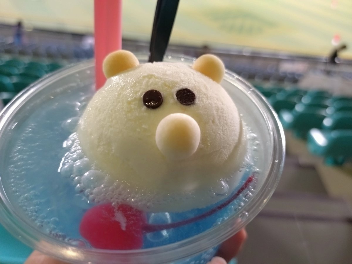 SATAMI88's tweet photo. 推し活クリームソーダブルーハワイ味。iliFEコラボ。
バンテリンドームナゴヤブルーサマーフェスト。 https://t.co/pHZ4ZFi8ft