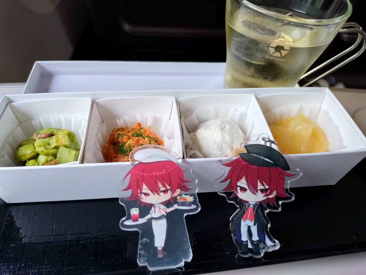 musumelove_lily's tweet photo. そろそろお昼ご飯ですよ～🎶
#never0200 https://t.co/Tbdddrar70