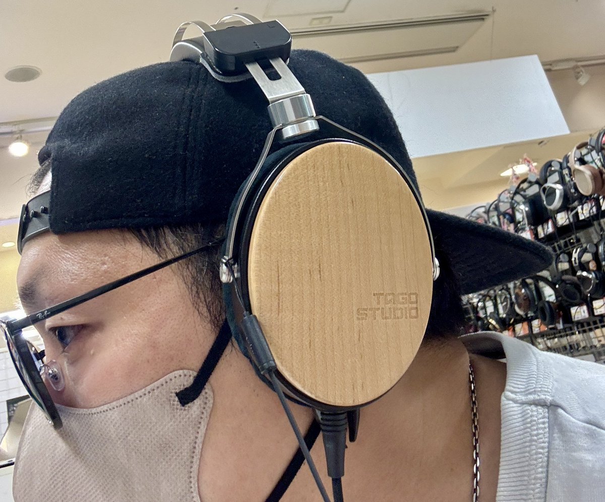 R_RATED2020's tweet photo. おはーる(❁ᴗ͈ˬᴗ͈⸝)つ🍵
個人的
ヘッドホン
聴き比べ選手権
優勝は・・・
TAGOかも🫣🫣
#ヘッドホン
#TAGO https://t.co/SllHTMwrTq