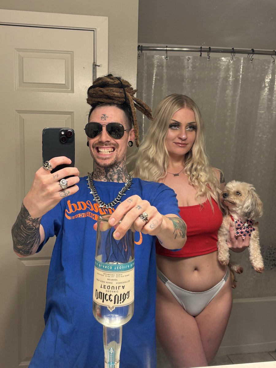 pplhatejaysin's tweet photo. We finally bought an RV. It’s in storage until mid August. Stay tuned for RV pics and freaky ass RV vids wit @realkenziecakez https://t.co/rRdHU7whHO
