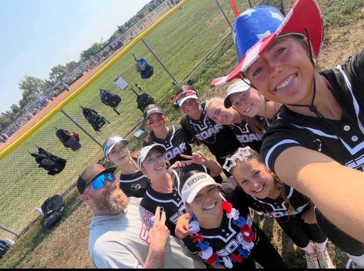 ShaeAustinSeber's tweet photo. Made it to Day 4 of the Colorado Sparkler! 🧨 🎇

Proud of this team for making it this far and making it a great Independence Day! 🇺🇸

Hits from today 🥎

💥 2 doubles
⭐️ 3 RBIs

Finished in the top teams in the Gold Bracket out of 104 teams.

#uncommitted #1B #2027Grad
@JenConsaul @jessgorman01 @CoachRama1 @CoachSanders22 @coachKasey