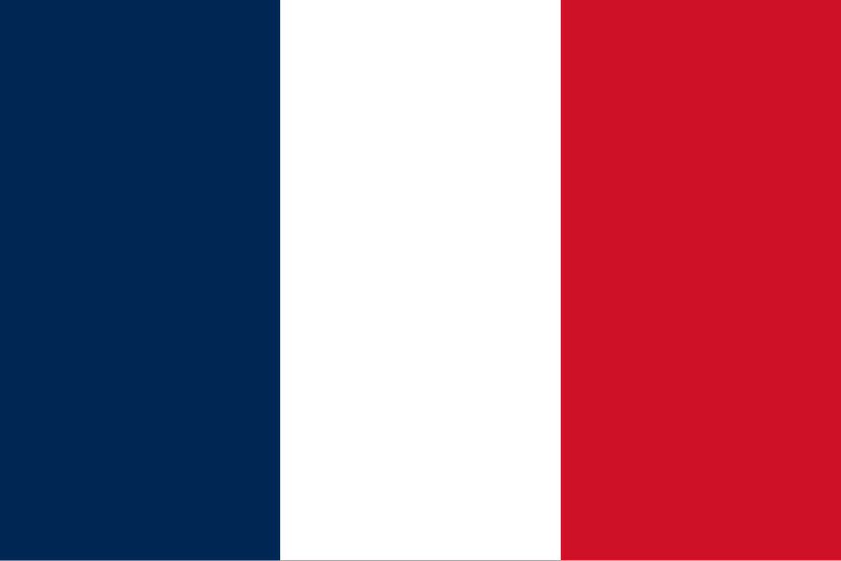 PopCrave's tweet photo. France defeats Paraguay 1-0 at the World Cup, advancing to the quarterfinals. https://t.co/d3dbyku6zh