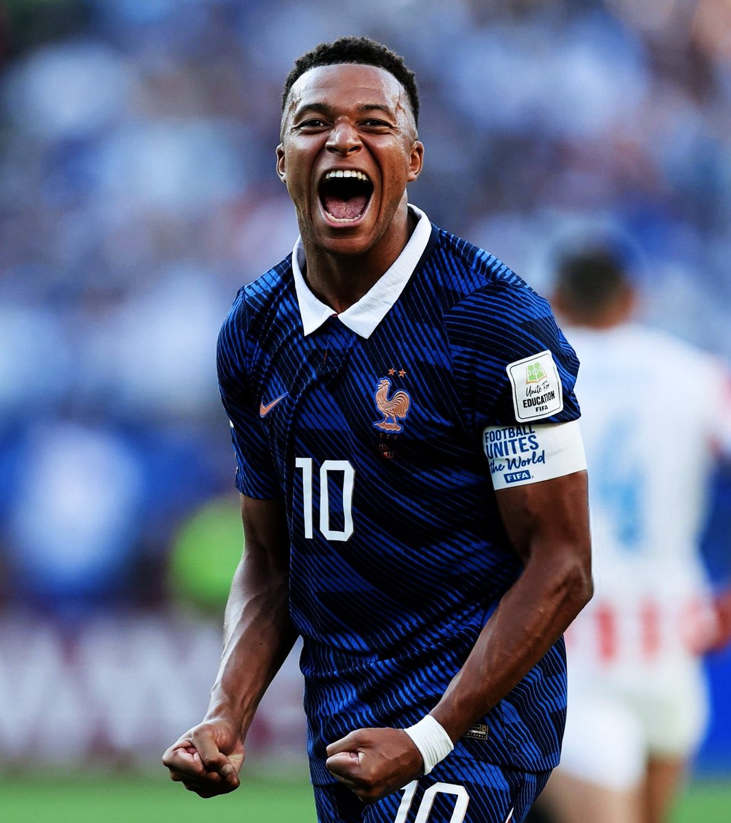 VibesFoot's tweet photo. La rage de Mbappé. 🤣🫵 https://t.co/ujuZfl0DJj
