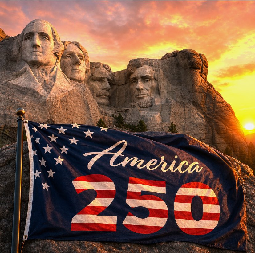 5tuartchambers's tweet photo. Happy June 4th to all my American clients 🎉🎊 https://t.co/bTkqD5F8xb