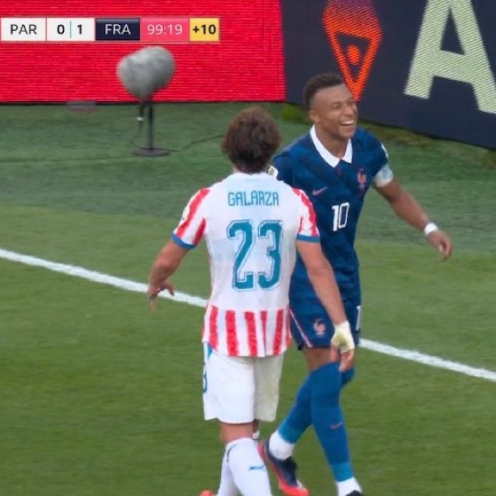 theMadridZone's tweet photo. 🚨 Kylian Mbappé: “They thought we will come play in Tuxedos and do pretty plays but NO, WE CAN PLAY DIRTY FOOTBALL TOO.

If we have to get our hands dirty, WE WILL.

Even in dirty football, we were BETTER.

They tried to get to us, but it was US who got to them.” https://t.co/l0dteWege5