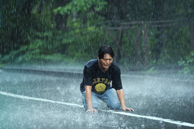 yamamichan_0509's tweet photo. 世界一雨が似合う男山田涼介☔️
#山田涼介 https://t.co/hfxyxarjpV