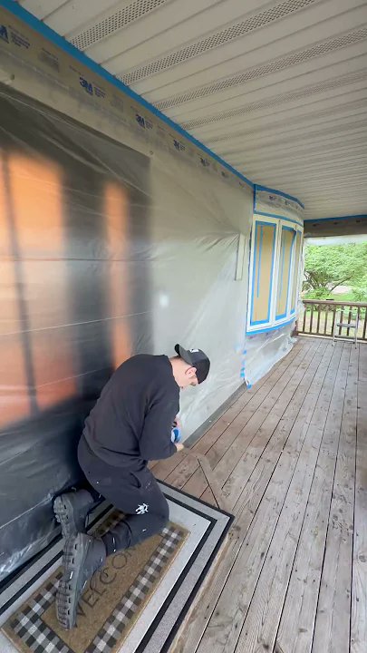 jmk82491's tweet photo. House Painting Pt. 1 https://t.co/mJI9WXjjtu https://t.co/mnyZ66KqsG