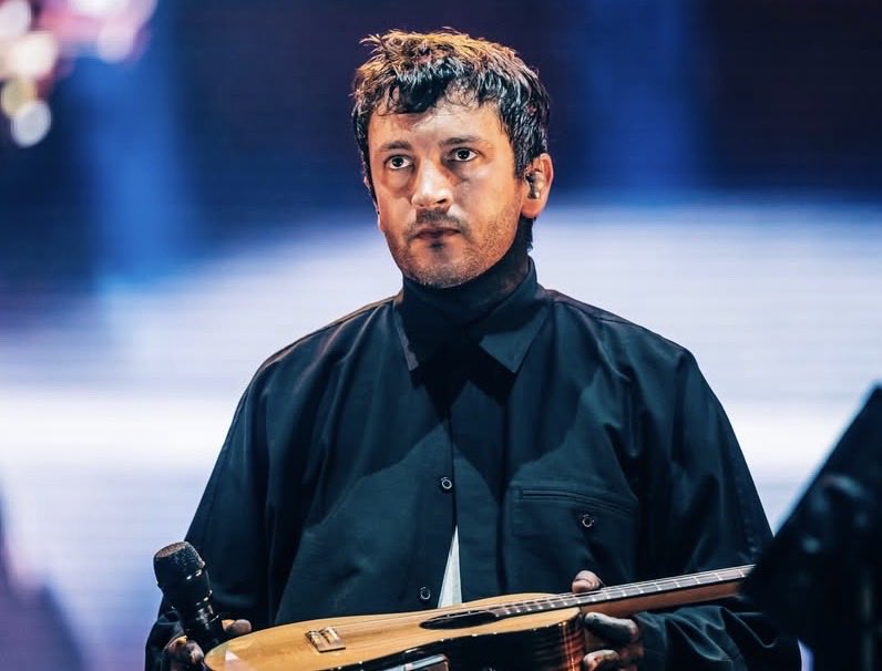 TERRlBLESlGHT's tweet photo. Tyler wears Homme Plissé Issey Miyake ‘Streamlined Cotton Button-Up Shirt’ at Rock Werchter Festival https://t.co/wf4GtcQAEN