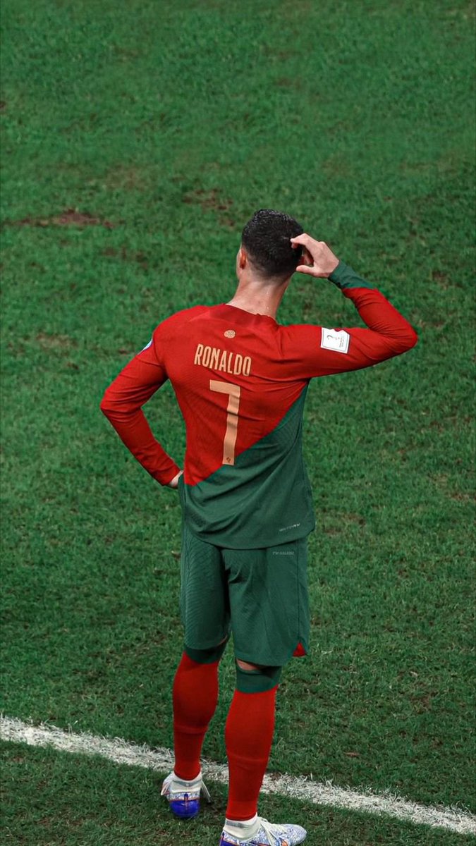 BHB1010_'s tweet photo. @unkonfined You have forgotten to add this "Mbappe and Messi will never be as good as the realest 🐐  (CR7)" https://t.co/P2yyF0sXYL