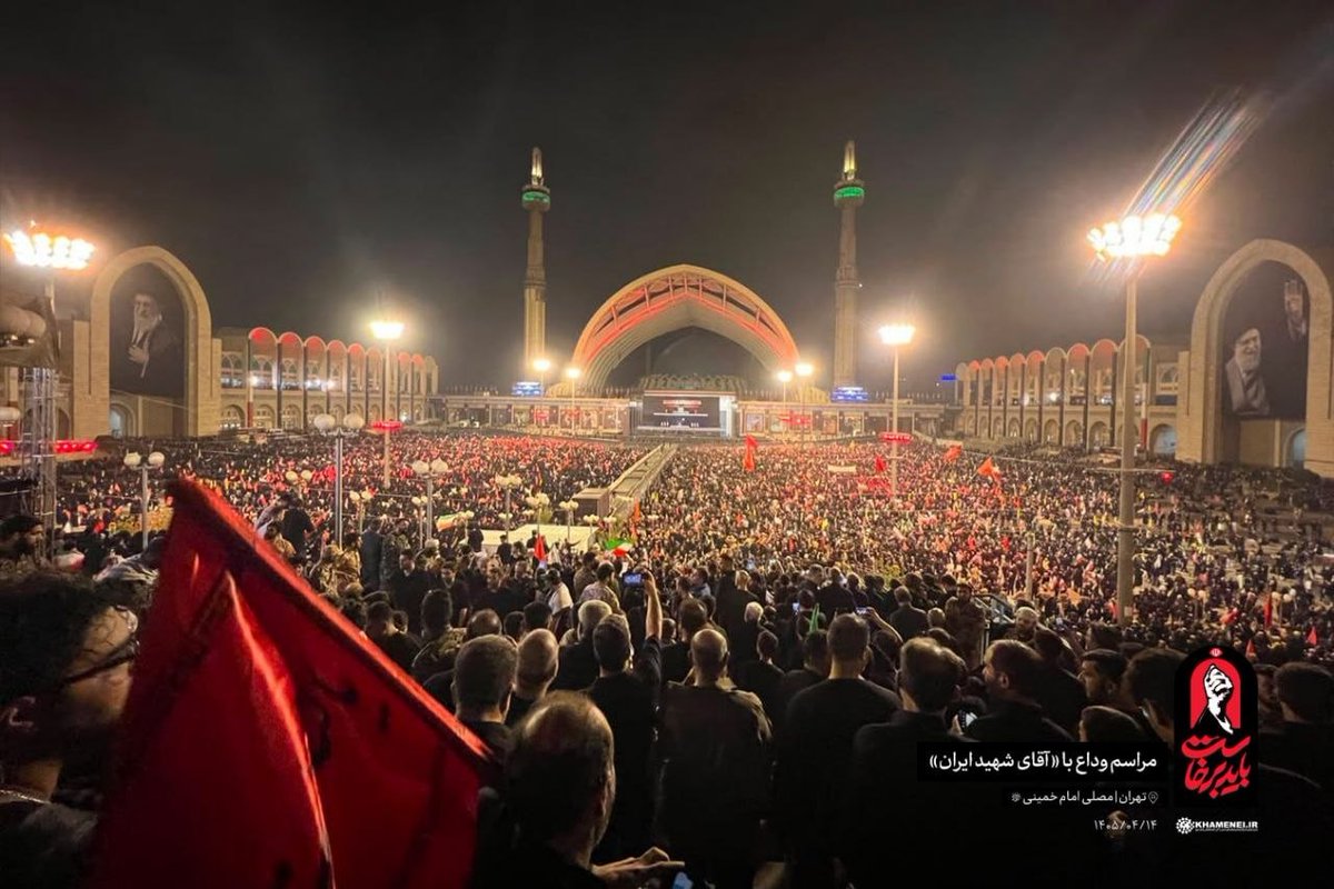 hesam_mahmoudi's tweet photo. از این جمعیت تعجب نکنید
حب الحسین یجمعنا https://t.co/0CJikBoLtM