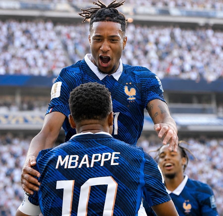 ChinoUTD's tweet photo. 🚨 Kylian Mbappe on the difference between his dribbling and Michael Olise’s:

🗣️ Reporter:
“Your dribbling is very different from Michael Olise’s. What makes him so difficult to stop?”

🗣️ Mbappé:

“I use my pace. Michael is different. I once asked him how he changes direction so quickly. He just laughed.

Watching him, you’d think he was six inches shorter than he actually is. The defenders probably think the same.”