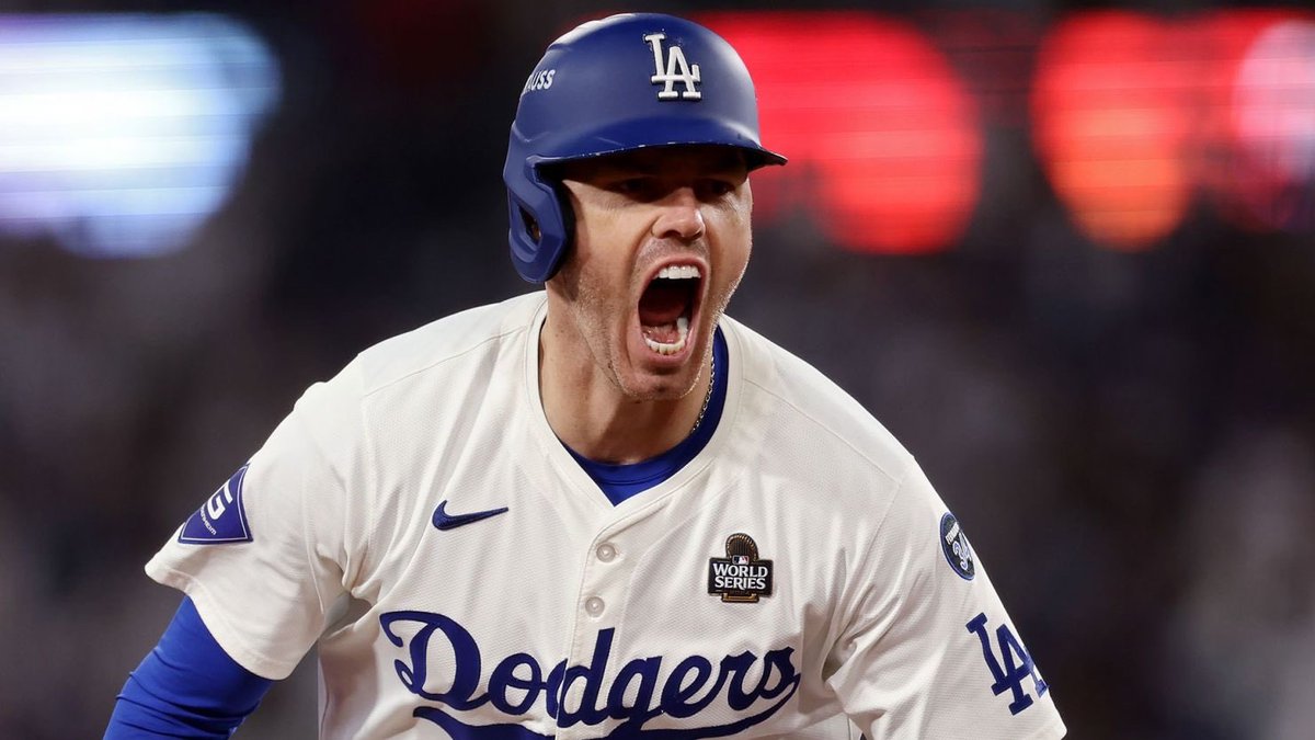 SleeperDodgers's tweet photo. THE DODGERS WILL HAVE FOUR STARTERS IN THE 2026 ALL-STAR GAME! ⭐️💙

⭐️ Shohei Ohtani
⭐️ Max Muncy
⭐️ Andy Pages
⭐️ Freddie Freeman

Absolutely deserved. 👏 https://t.co/TRWfgqv4Oo