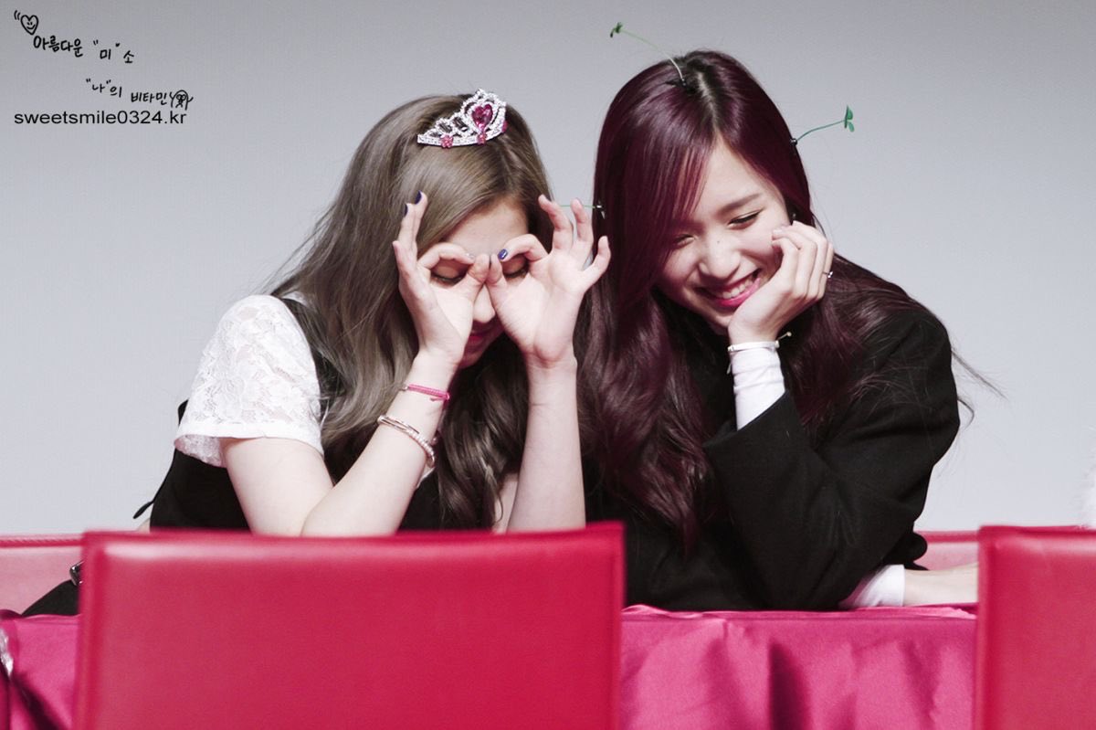 msnvely's tweet photo. this is my ship. i love my ship. i don’t play about my ship. i will die for my ship. i support my ship. https://t.co/OX3GiWv9xS