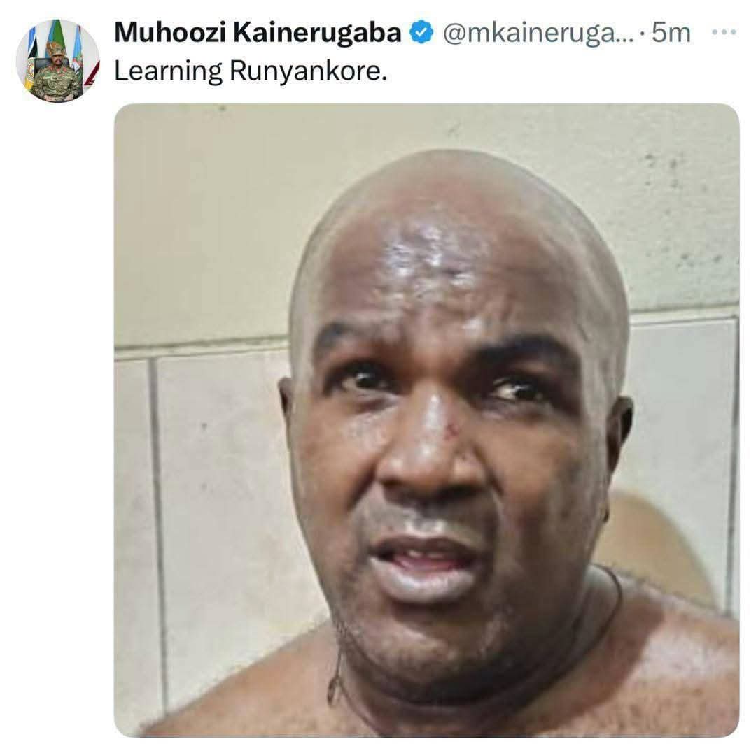 brianssemanda1's tweet photo. @GabrielBuule Yes he abducted @eddie_mutwe and @Besigye_ plus @EriasLukwago_ https://t.co/MV8gC2XLuq