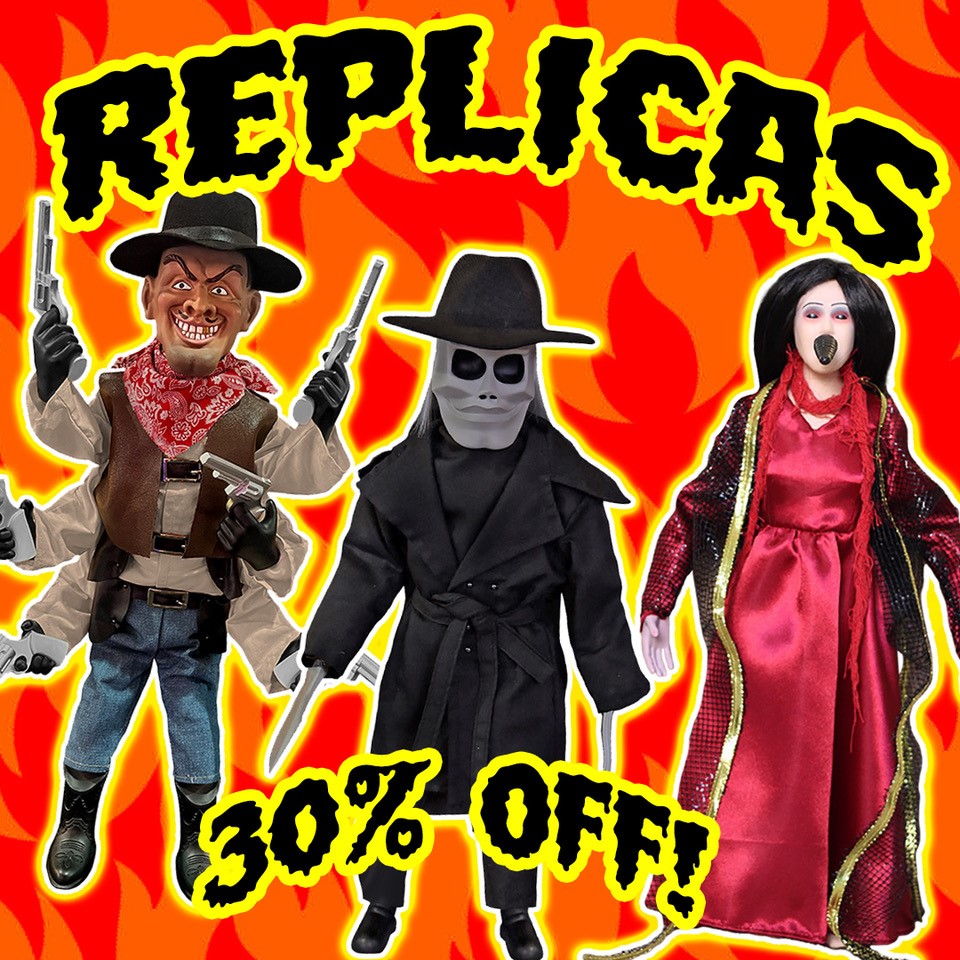 fullmoonhorror's tweet photo. HAPPY 4th of July!!  
Don't miss our biggest sale of the year on #blurays, #classiccollections, #replicas, #toys and more!  Only at https://t.co/0tfmrQFaeb https://t.co/v2yjEpcVFl