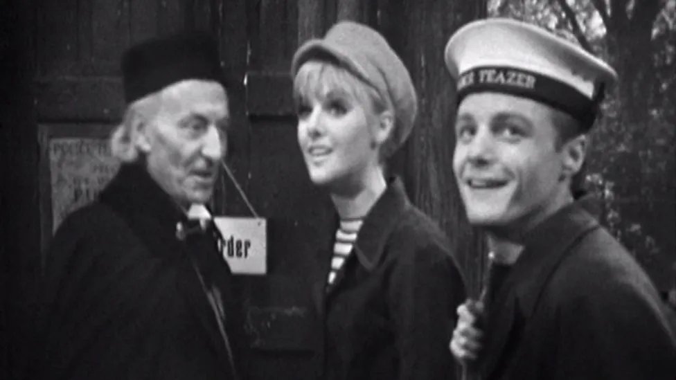 Tales_TimeLord's tweet photo. Really like the Hartnell years. Yes, it's 60's and black and white. It's offputting. But it's some of the best

Start with Susan, Ian/Barbara, then Vicki, then Steven and Vicki. Dodo, Ben and Polly

You get a real journey. All these voices and the Doctor evolves with them all https://t.co/UWsXPbKEKU