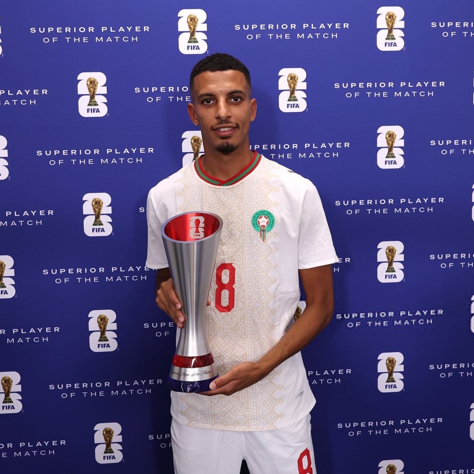 _BeFootball's tweet photo. 🚨 OFFICIEL ! Azzedine Ounahi est élu « HOMME DU MATCH » après Canada - Maroc  ! 🥇🇲🇦 https://t.co/N9BCEDtksc